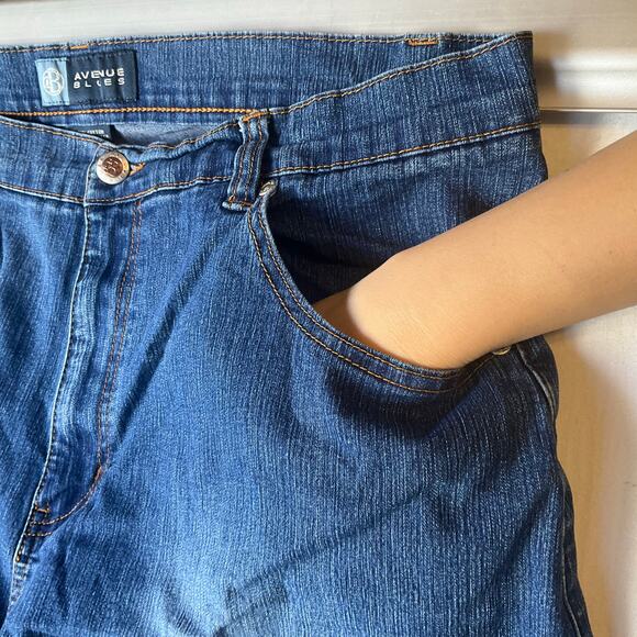 Avenue Blues Women Jeans size 18 Blue Mid Rise Stretch Straight Leg - Picture 7 of 11